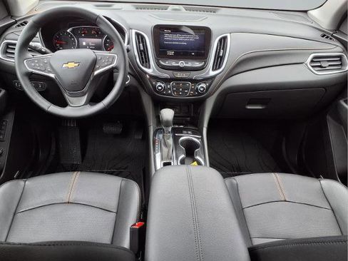 Used 2024 Chevrolet Equinox Premier image 4