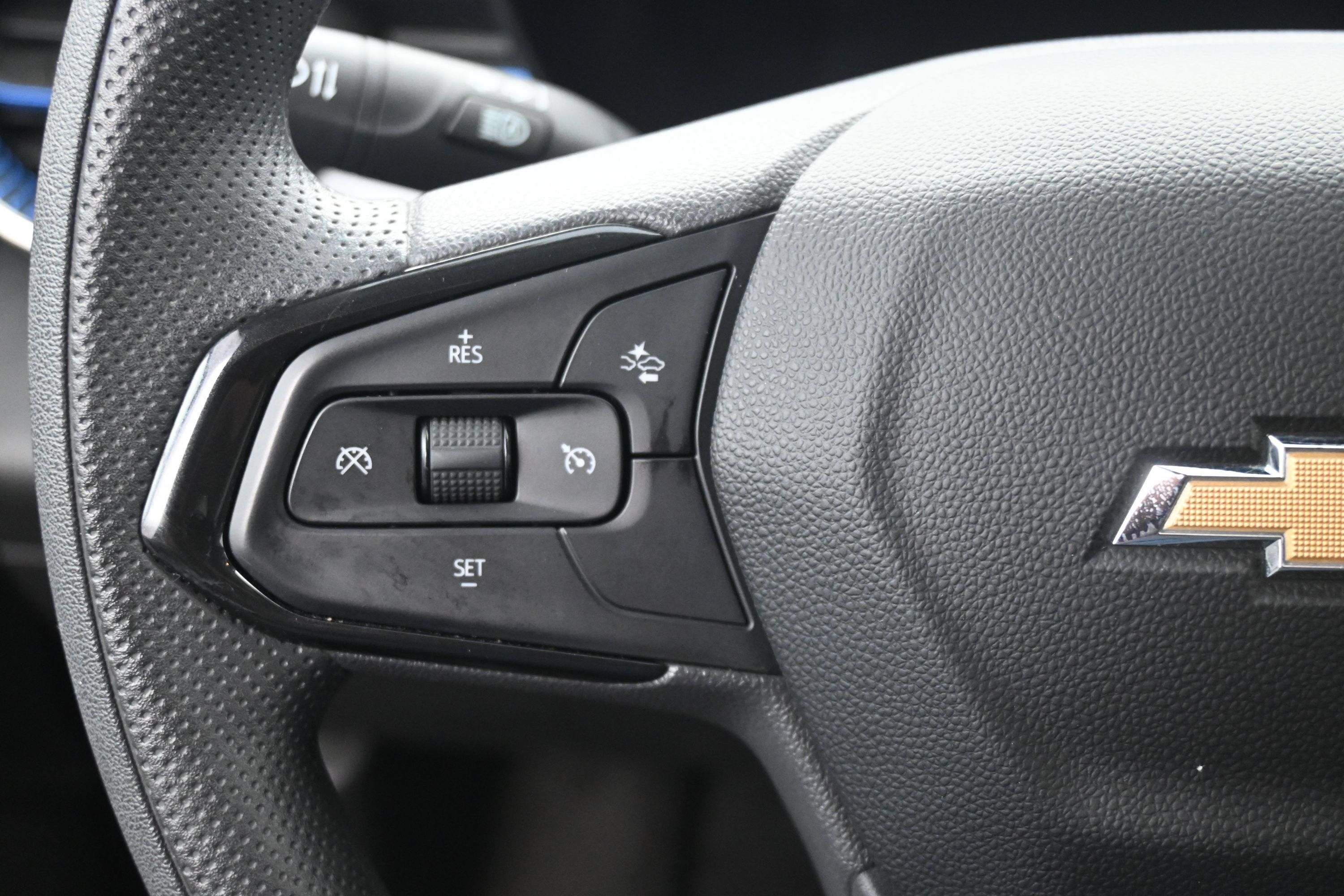 Certified 2024 Chevrolet Trax LT FWD image 11