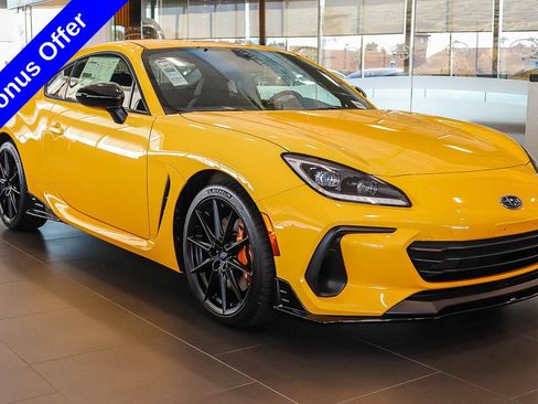 New 2026 Subaru BRZ Series.Yellow RWD image 3