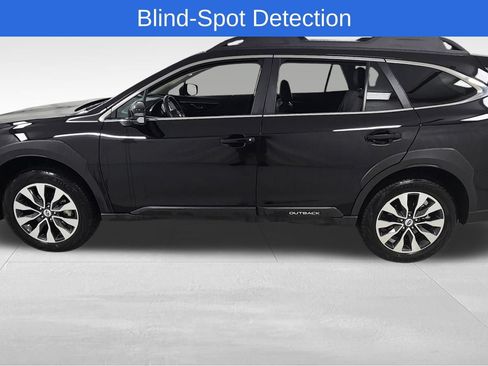 Certified 2025 Subaru Outback Limited AWD/4WD image 7