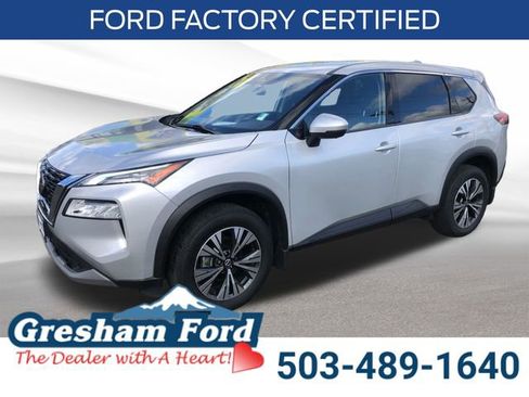 Used 2021 Nissan Rogue SV image 1