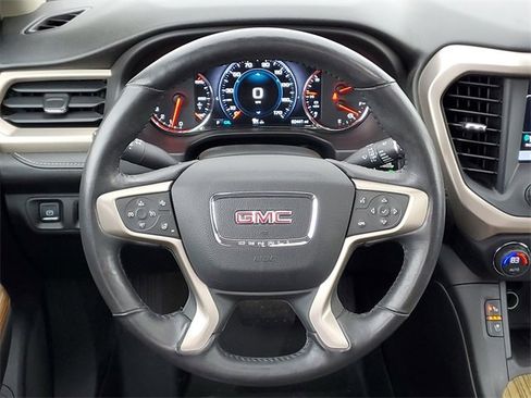 Used 2017 GMC Acadia Denali w/ Technology Package image 40