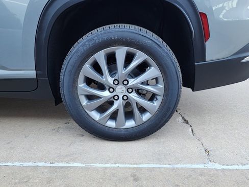 New 2026 Buick Enclave Preferred w/ Power Package image 57