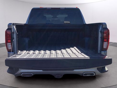 New 2026 GMC Sierra 1500 Elevation image 29