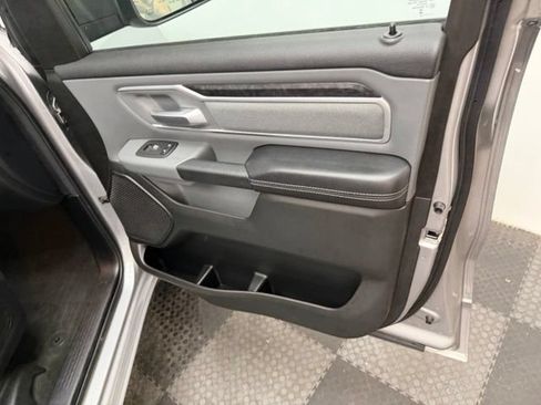 Used 2023 RAM 1500 Big Horn AWD/4WD image 40