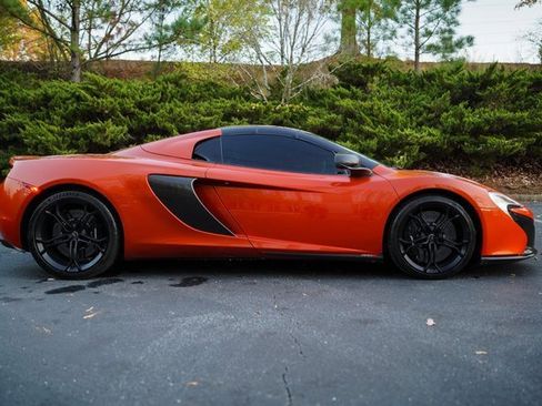 Used 2016 McLaren 650S Spider image 19