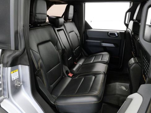 Used 2022 Ford Bronco Badlands AWD/4WD image 17