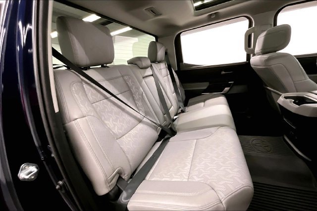 Used 2024 Toyota Tundra Limited AWD/4WD image 27