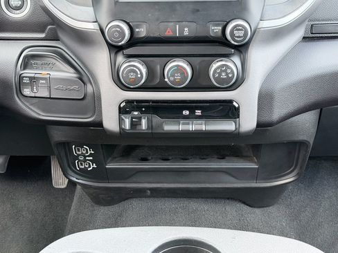 Used 2024 RAM 3500 Big Horn AWD/4WD image 19