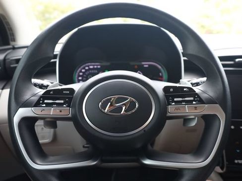 Used 2024 Hyundai Tucson Blue AWD/4WD image 13
