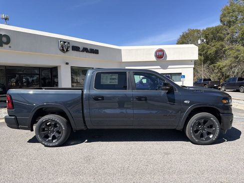 New 2026 RAM 1500 Big Horn AWD/4WD image 3