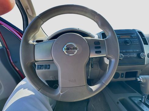 Used 2012 Nissan Frontier SV RWD image 25