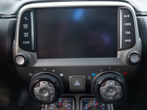 Used 2015 Chevrolet Camaro SS w/ SS Performance Package image 31