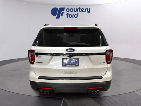 Used 2018 Ford Explorer Sport w/ Equipment Group 401A AWD/4WD image 7