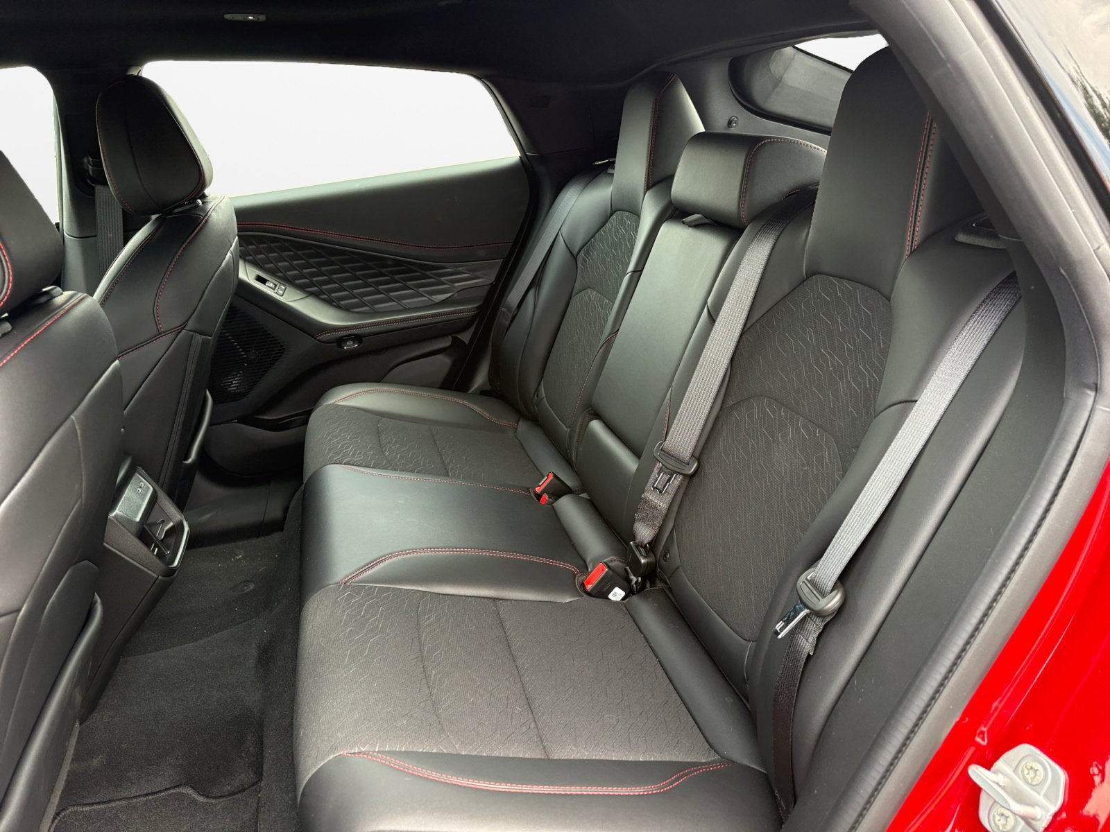 New 2026 Dodge Charger R/T w/ Driver Convenience Group AWD/4WD image 15