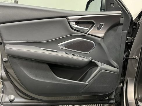 New 2025 Acura RDX SH-AWD image 13