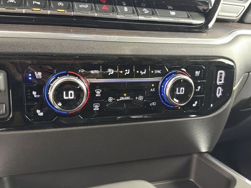 New 2026 GMC Sierra 1500 SLT w/ SLT Premium Plus Package image 30