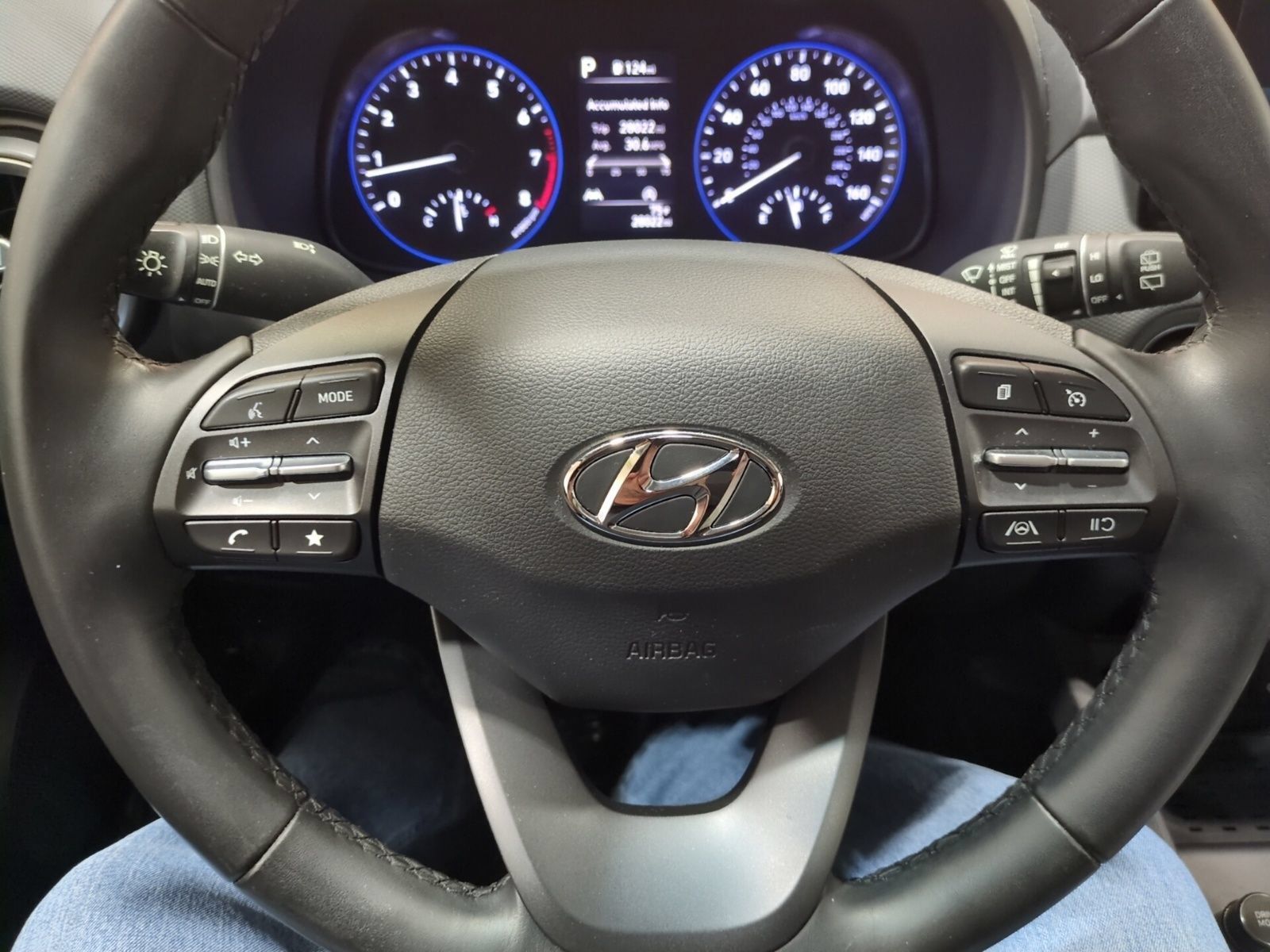 Certified 2023 Hyundai Kona SEL w/ Convenience Package AWD/4WD image 20