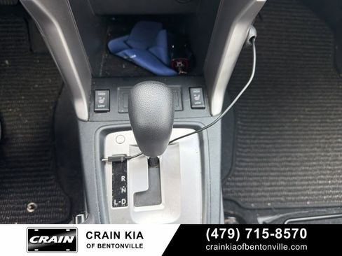 Used 2016 Subaru Forester 2.5i Premium w/ All-Weather Package AWD/4WD image 23