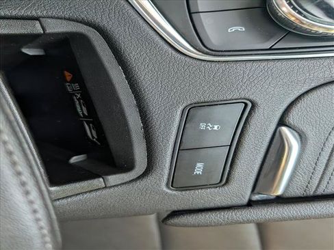 Used 2021 Cadillac XT5 Premium Luxury AWD/4WD image 34