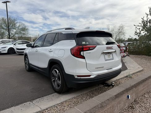 Used 2019 GMC Terrain SLT w/ Preferred Package image 5