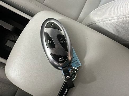 Used 2026 Hyundai Kona SEL Sport AWD/4WD image 23