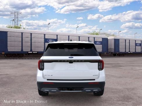 New 2026 Ford Explorer Active w/ Active Comfort Package AWD/4WD image 6