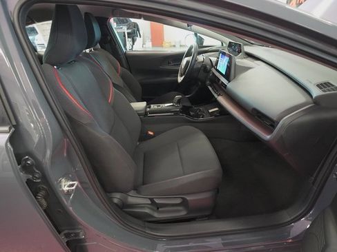 Certified 2024 Toyota Prius Prime SE image 31