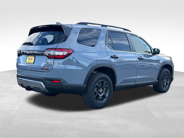 New 2026 Honda Pilot TrailSport image 7