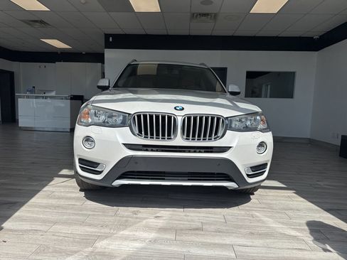 Used 2016 BMW X3 xDrive28i AWD/4WD image 2