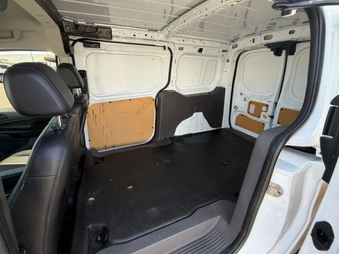 Used 2019 Ford Transit Connect XL FWD image 17