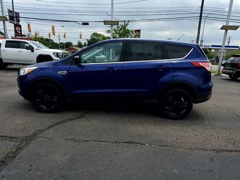 Used 2015 Ford Escape SE FWD image 5