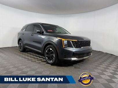 Used 2024 Kia Sorento S w/ Panoramic Sunroof Package