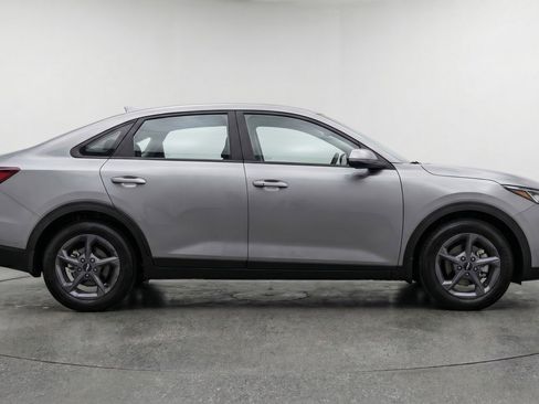 Used 2025 Kia K4 FWD image 11