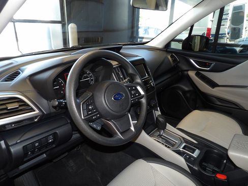 Used 2023 Subaru Forester AWD/4WD image 24