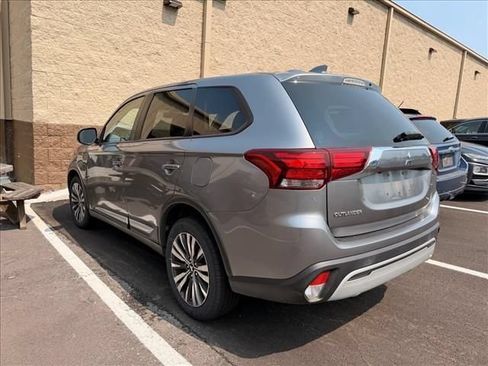 Used 2020 Mitsubishi Outlander SE AWD/4WD image 8