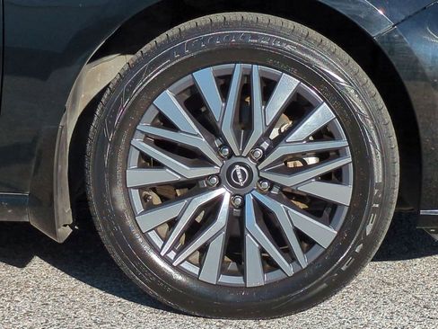 Certified 2024 Nissan Altima 2.5 SV image 11