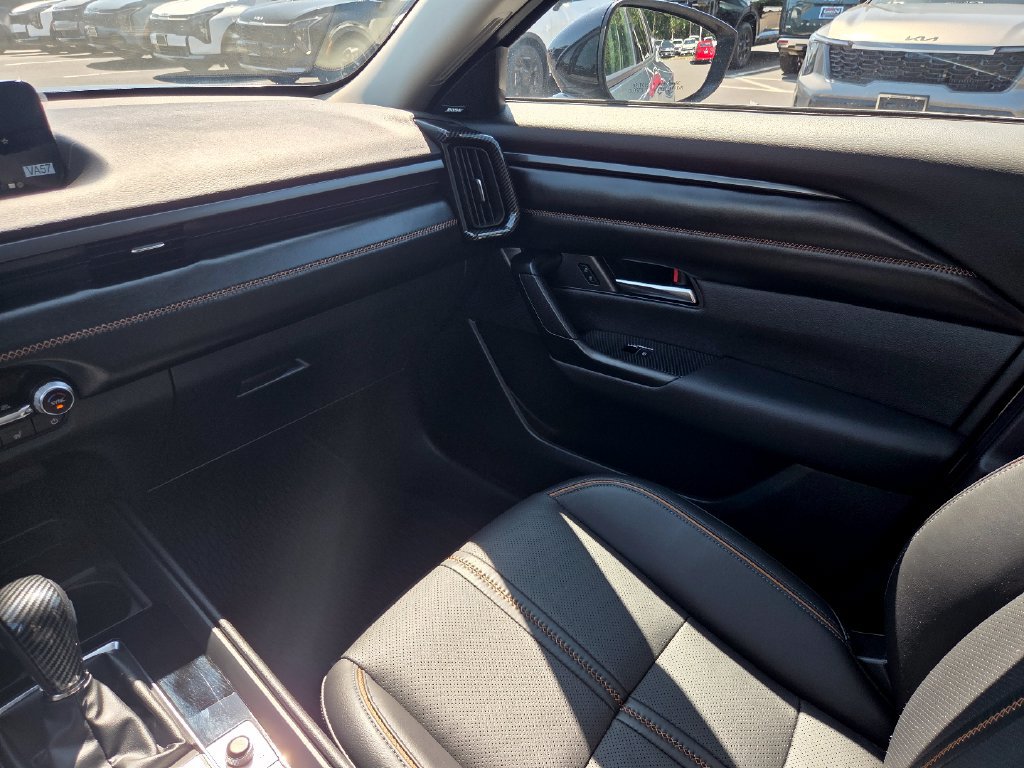Used 2025 MAZDA CX-50 AWD 2.5 S w/ Weather Package image 16