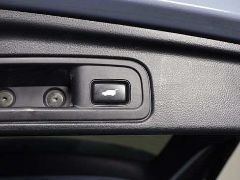 Used 2022 Honda Pilot TrailSport image 22