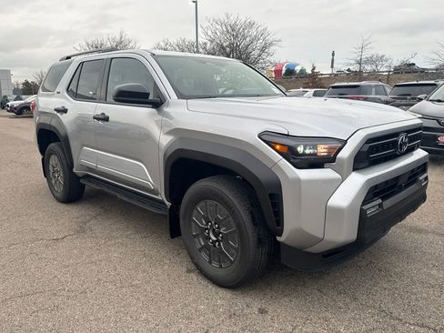 New 2025 Toyota 4Runner SR5 image 9