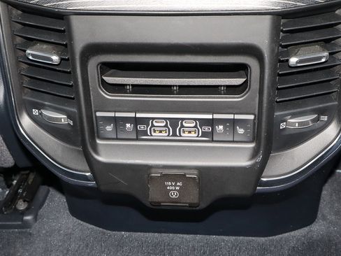 Used 2024 RAM 1500 Limited image 28