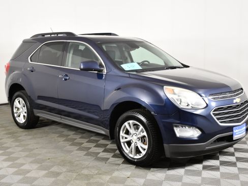 Used 2016 Chevrolet Equinox LT w/ Convenience Package AWD/4WD image 4