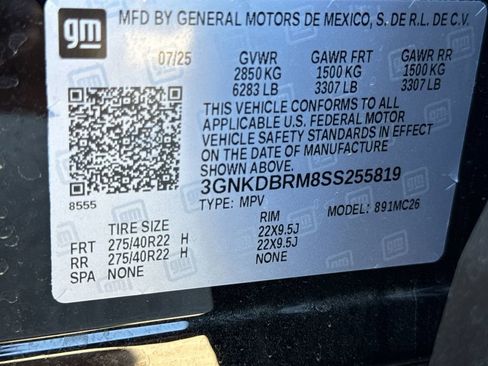 Used 2025 Chevrolet Blazer EV LT FWD image 33