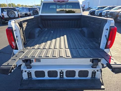 Used 2021 GMC Sierra 2500 Denali w/ Denali Ultimate Package image 27