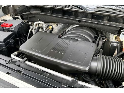 Used 2019 GMC Sierra 1500 SLT w/ X31 Off-Road Package image 31