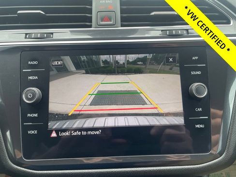 Certified 2022 Volkswagen Tiguan SE AWD/4WD image 26