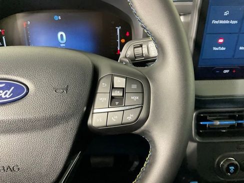 New 2026 Ford Maverick Lobo image 25