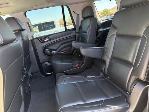 Used 2019 GMC Yukon SLT image 13