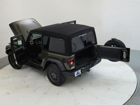 Used 2024 Jeep Wrangler Sport S image 20