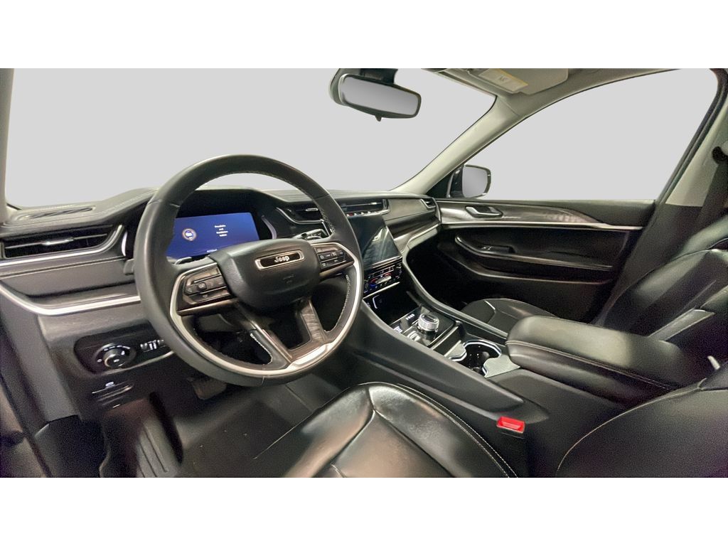 Used 2023 Jeep Grand Cherokee L Limited AWD/4WD image 11